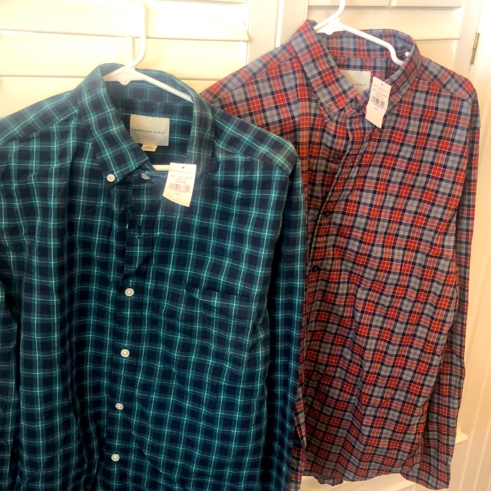 Two new with tags American Eagle Men’s button up
